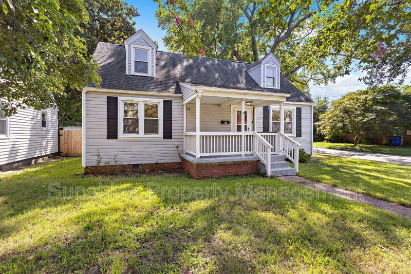 Norfolk House: 201 Beechwood Avenue