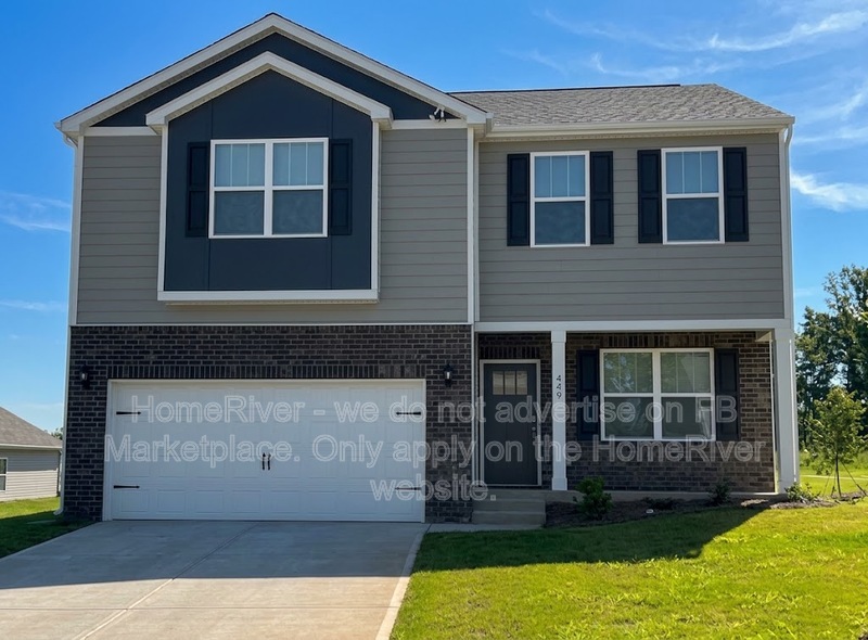 Kings Mountain House: 449 Brinkley Dr