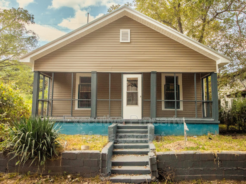 Birmingham House: 1608 18th Place N