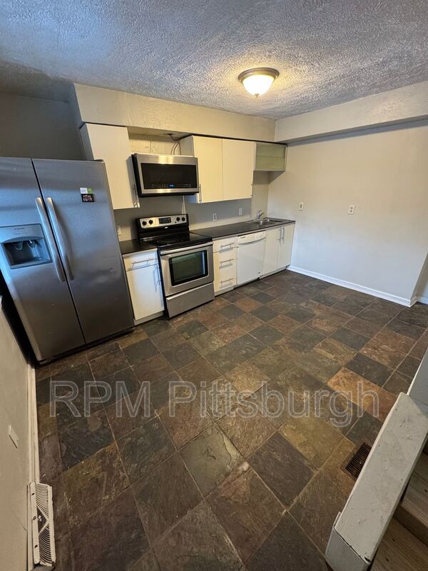 Pittsburgh House: 2840 Josephine St