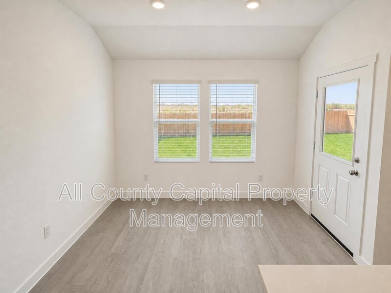 Main Rental Photo 11