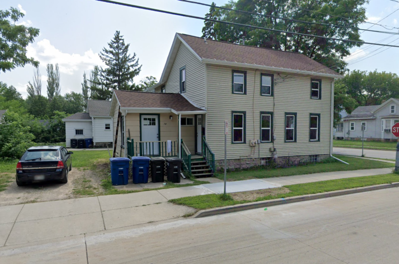 Oshkosh Condo: 586 Bowen Street/805 E. Parkway Ave. - 805 Parkway - Upper