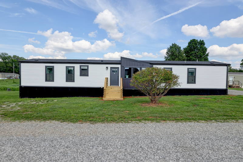 Trenton House: 295 Seay RoadLot 37