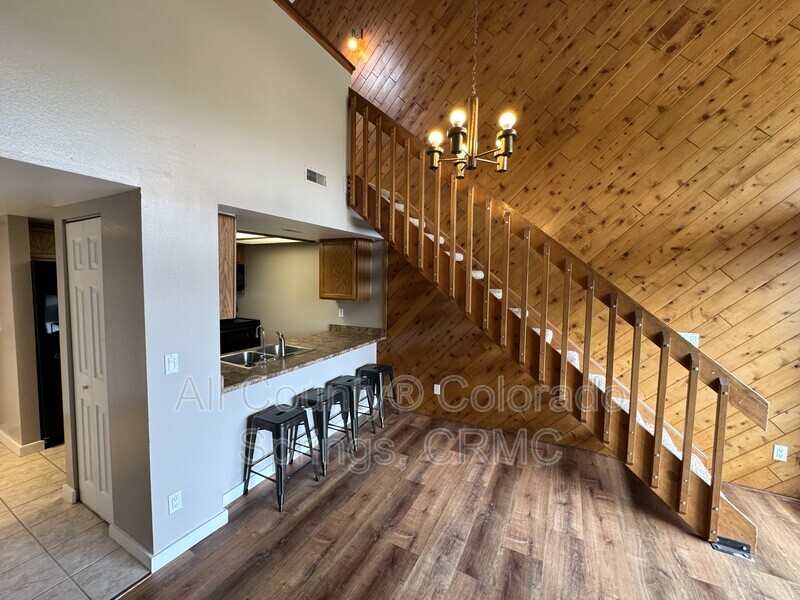 Main Rental Photo 20