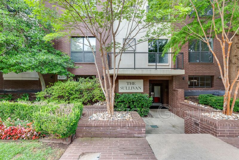 Request a Viewing for 4333 Gilbert Avenue, Unit 107 Tenant Turner