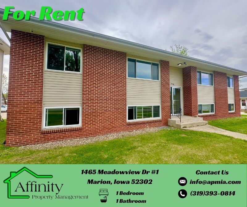 Marion Condo: 1465 Meadowview Dr