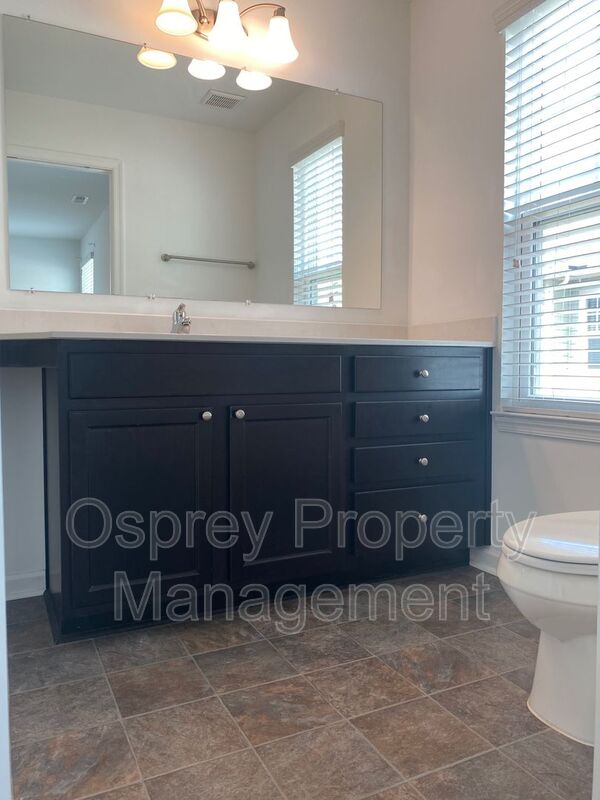 Stylish 2-Bedroom Condo in Spence Crossing - Photo 22