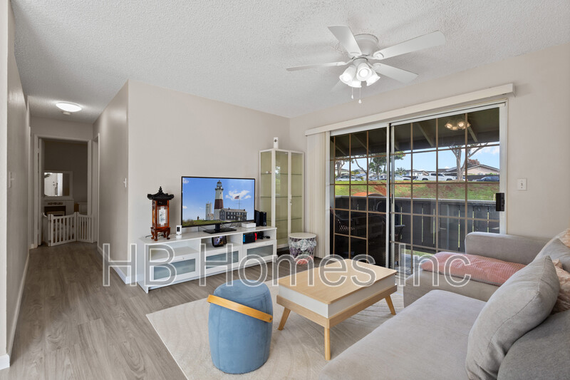 Waipahu Condo: 94-1348 Kulewa Loop Unit 7U - 1