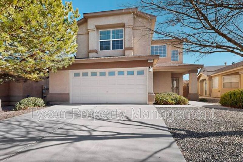 Albuquerque House: 10332 Calle Hermosa Pl NW