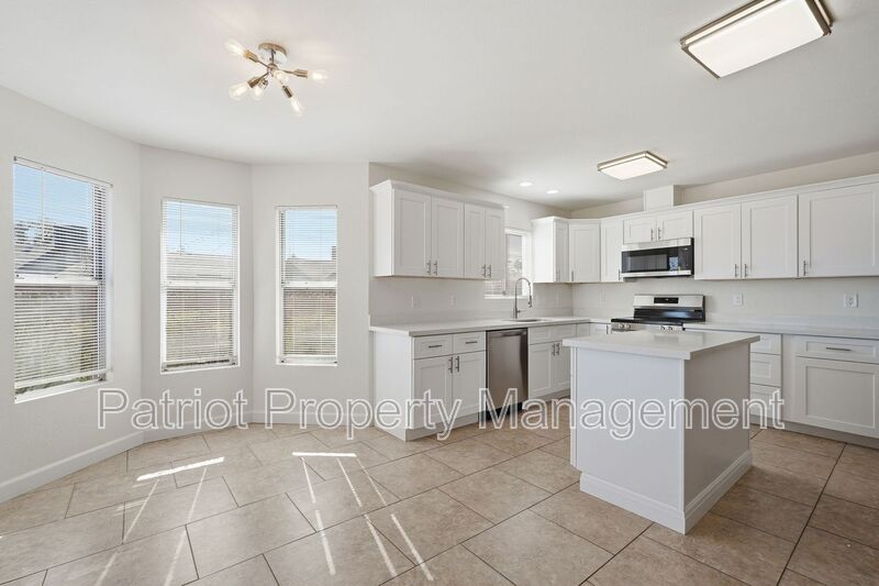 Phoenix House: 3701 W Keim Dr