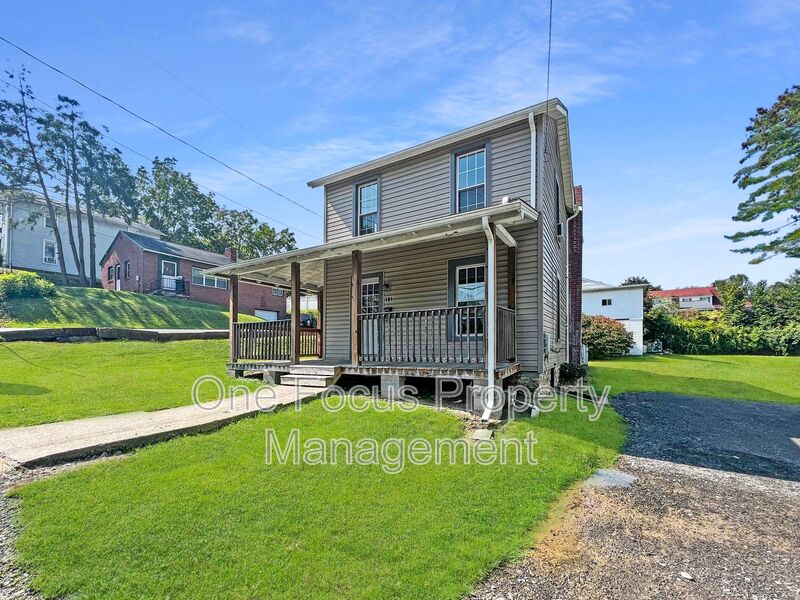 Lock Haven House: 101 North Highland Street