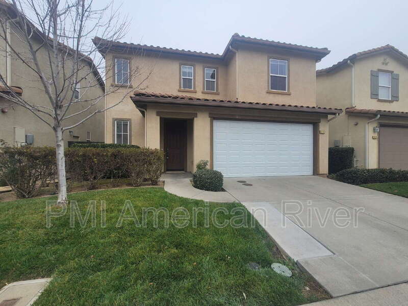 Elk Grove House: 8143 Crystal Walk Circle