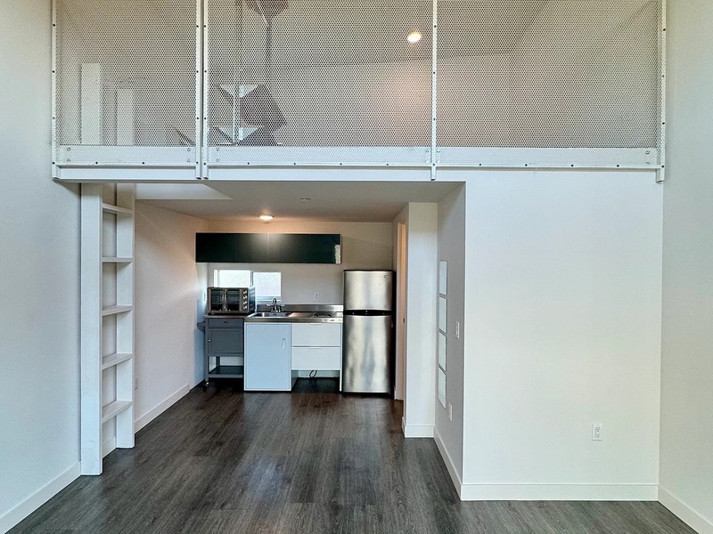 San Diego Condo: 4405 West Point Loma Boulevard