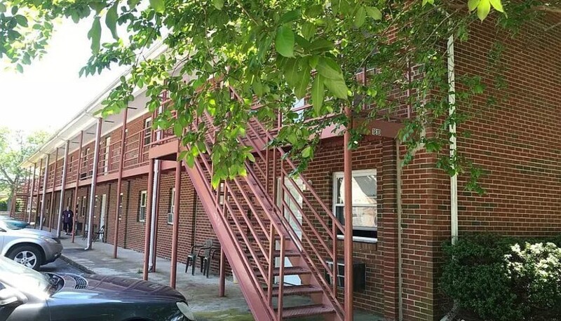 Chesapeake Condo: 1810 Speedy Ave Unit 15