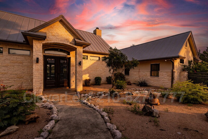 Spring Branch House: 335 Charon Pt