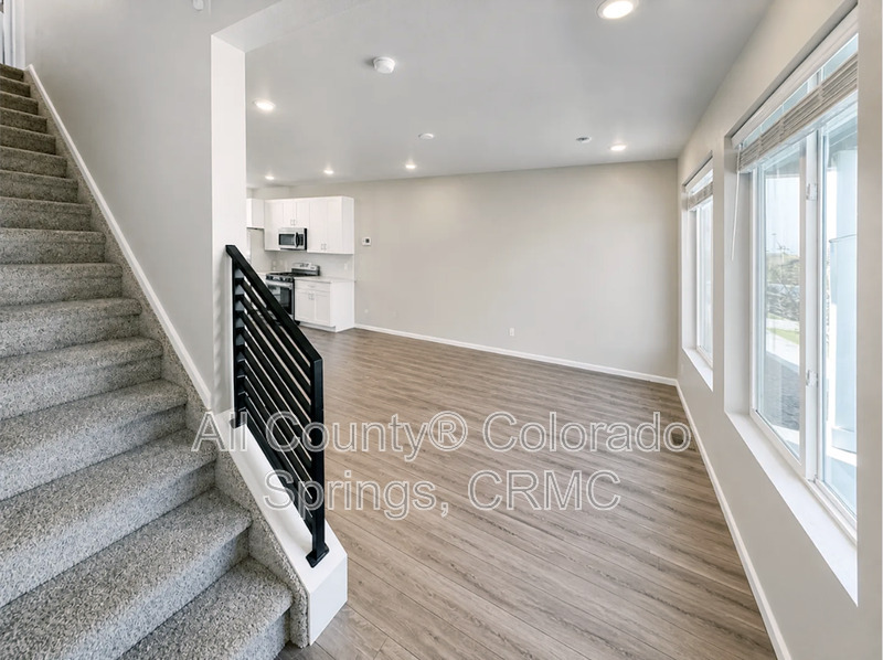 Main Rental Photo 11
