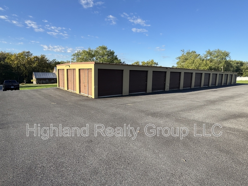 Hamburg Condo: 3396 Mountain Road