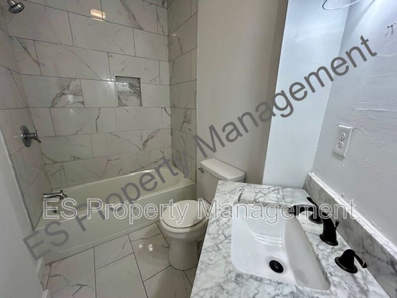 Charming 2-Bedroom, 1-Bathroom Rental Home – Newly Remodeled! - Photo 11