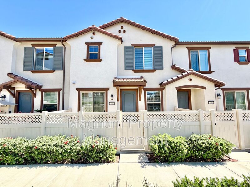 Murrieta House: 24120 Dolcetto Ave