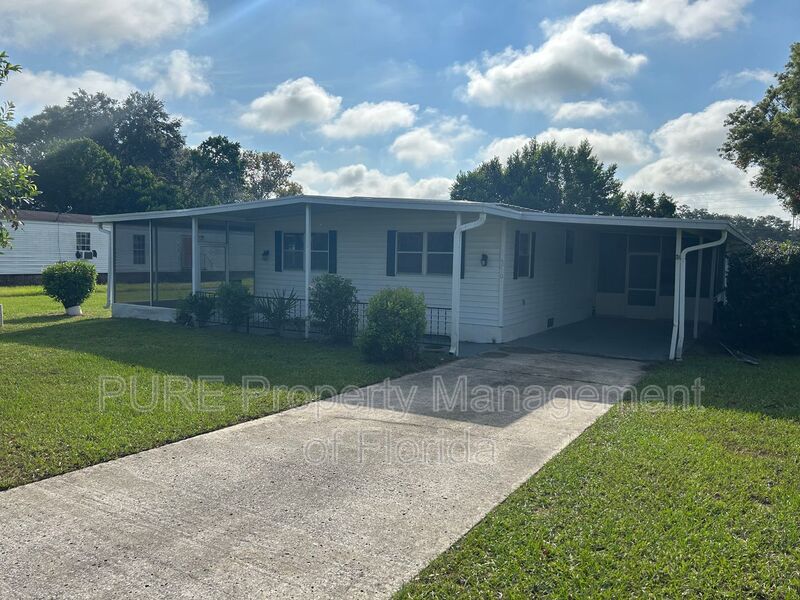 Ocala House: 5710 SW 64th Street Road