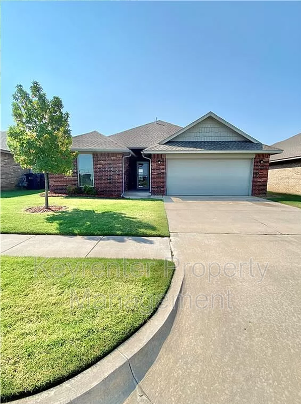 Oklahoma City House: 1540 SW 95th Ct