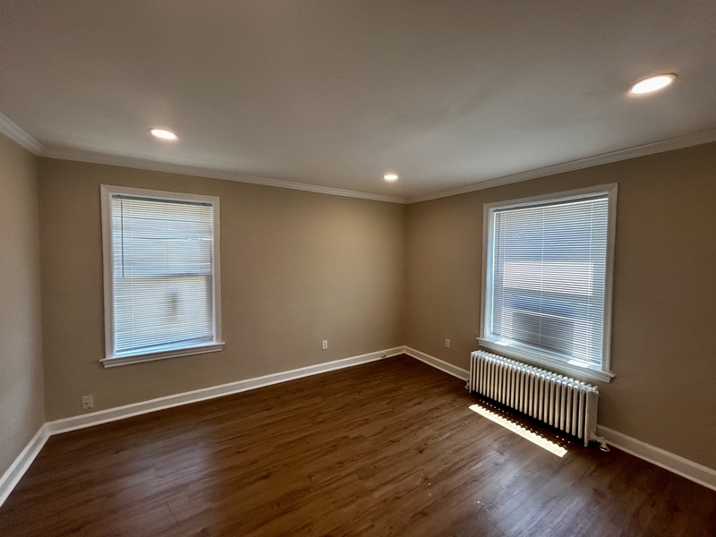 Washington Condo: 2833 28th Street Southeast - 2