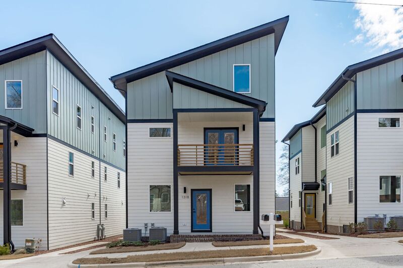 Raleigh Townhome: 1318 E Lenoir St