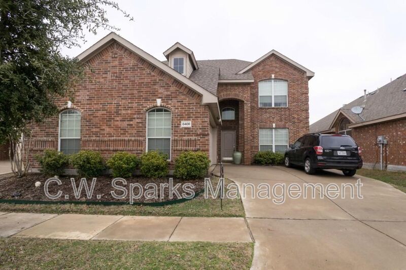 McKinney House: 8408 Loma Alta Trail