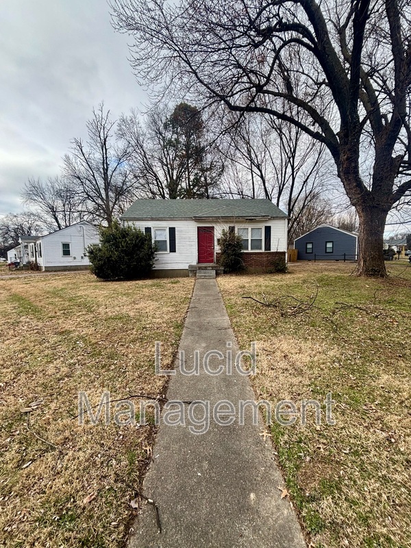 Louisville House: 1700 Sonne Avenue