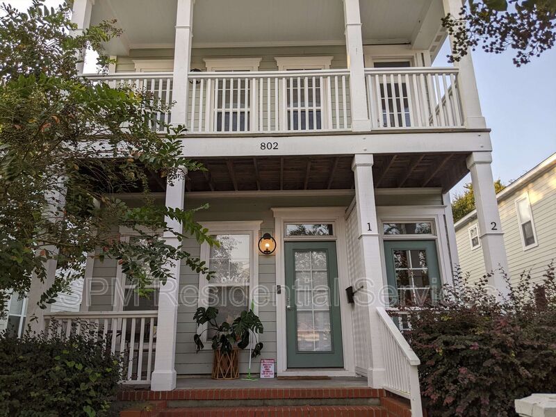Wilmington Condo: 802 Nixon St