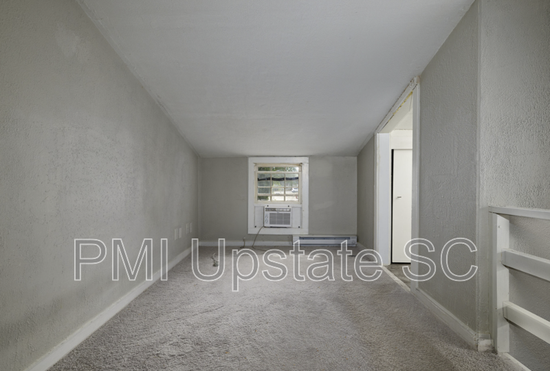 Spartanburg Condo: 181 North Fairview Avenue