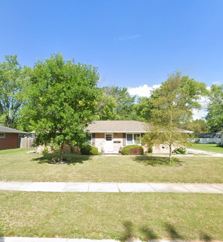 De Pere Condo: 829 Voelker Street - 1