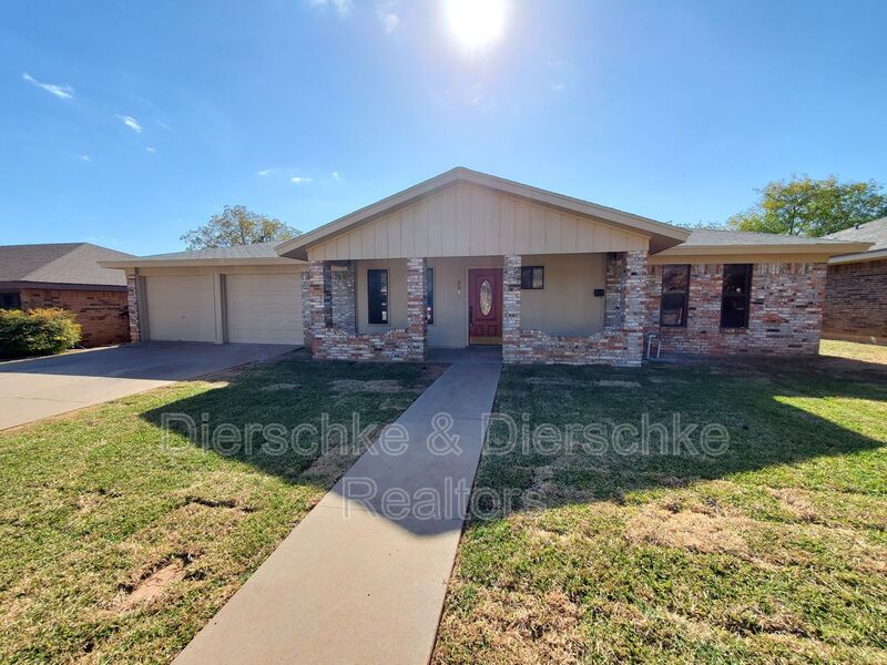 Request a Viewing for 3817 Inglewood Drive Tenant Turner