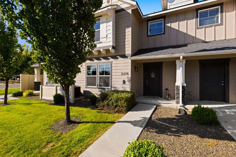 Meridian House: 2476 East Blue Tick Street