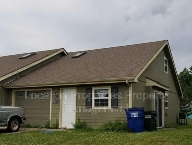 2517 Morningside Drive - 1, Lawrence, Kansas rental photo 2 of 17