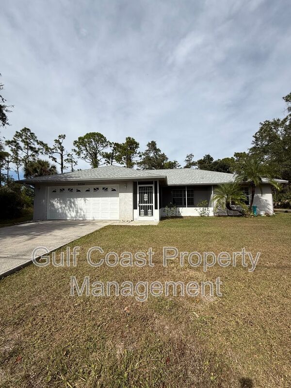 North Port House: 5284 Jericho Avenue