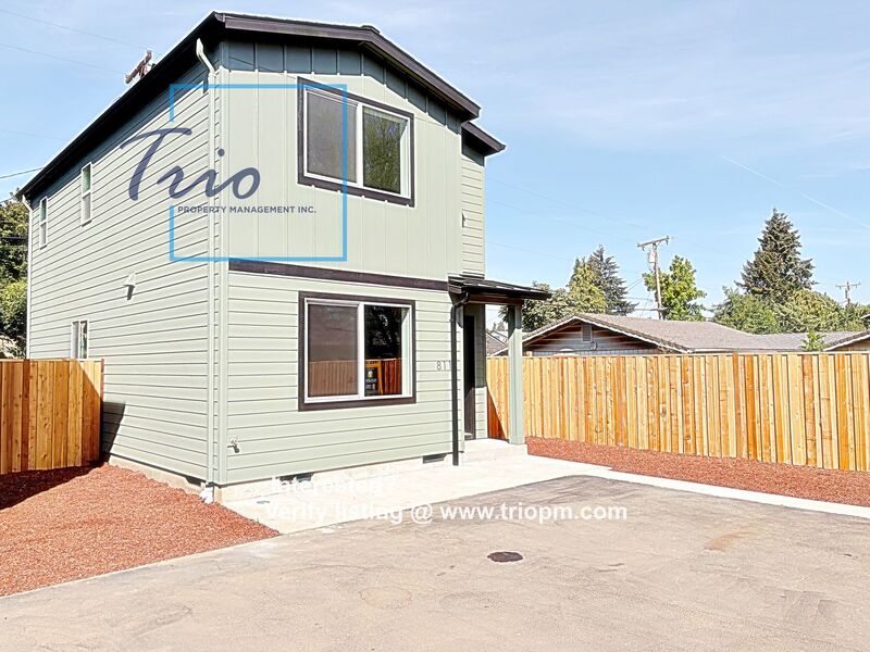 Eugene House: 811 Horn Lane
