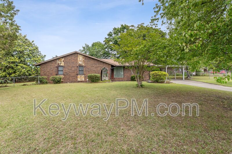 Martinez House: 4537 Shawnee Road