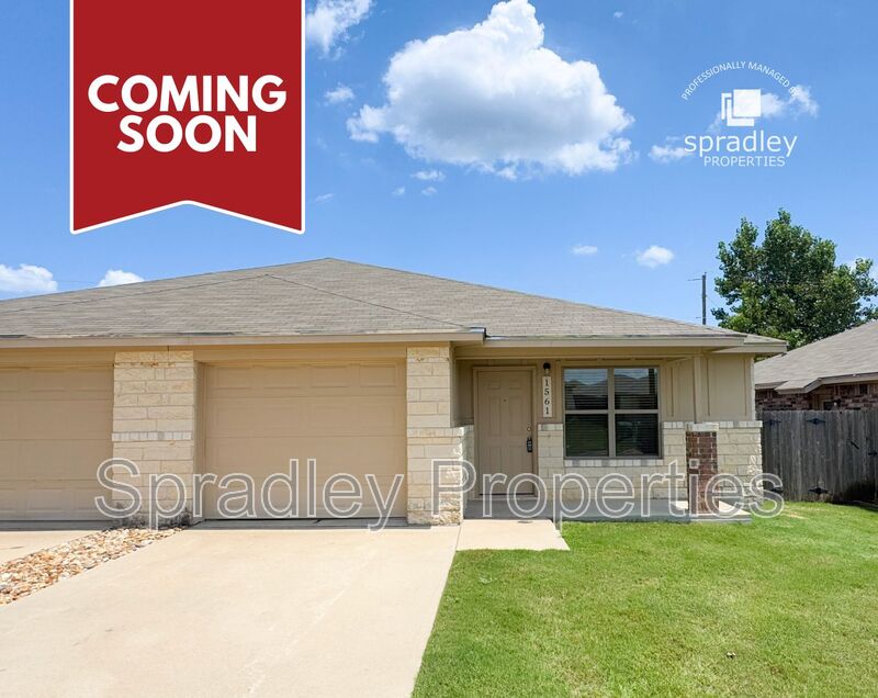 Belton Condo: 1576 Brady Way