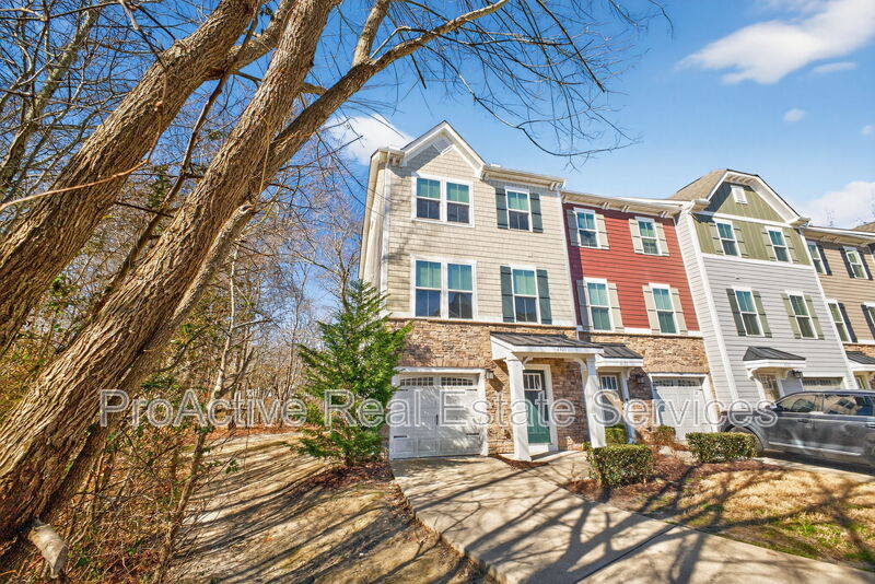 Chesapeake Condo: 4301 Whitfield Lane (PM)