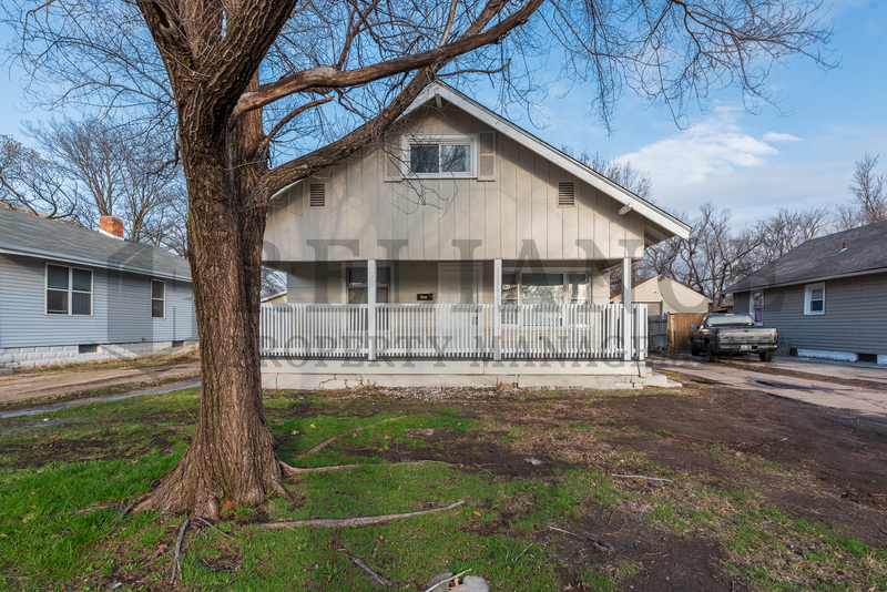 Wichita House: 146 North Meridian Avenue
