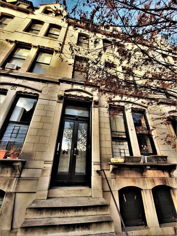 Baltimore Condo: 1218 St. Paul St