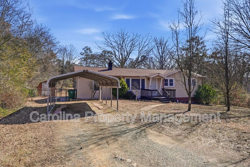 Charlotte House: 214 Latta Ave.