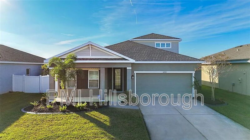 Parrish House: 6203 115th Ave E