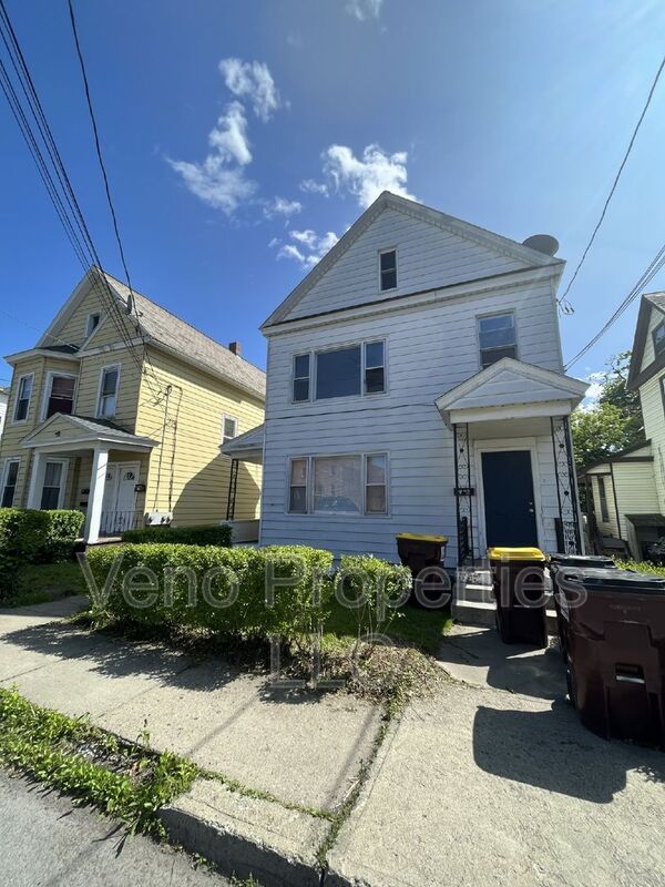 Mechanicville House: 25 William St.