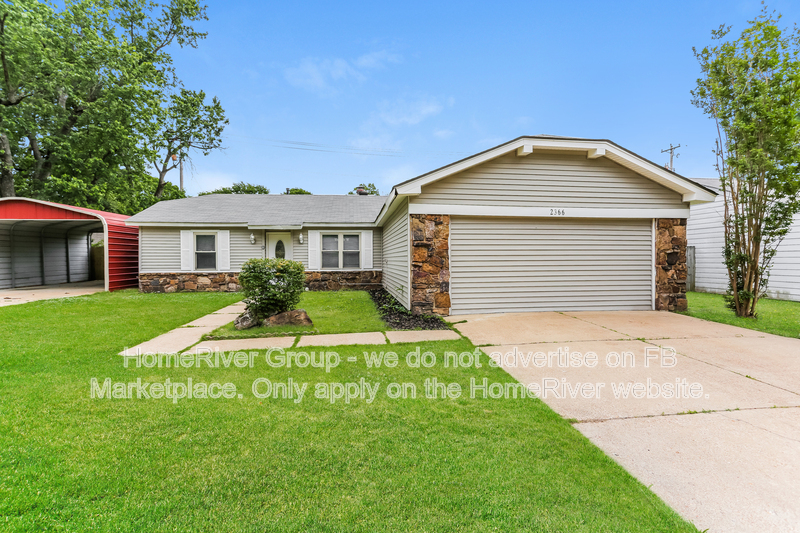 Bartlett House: 2366 Champaign St