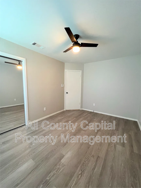 Main Rental Photo 12