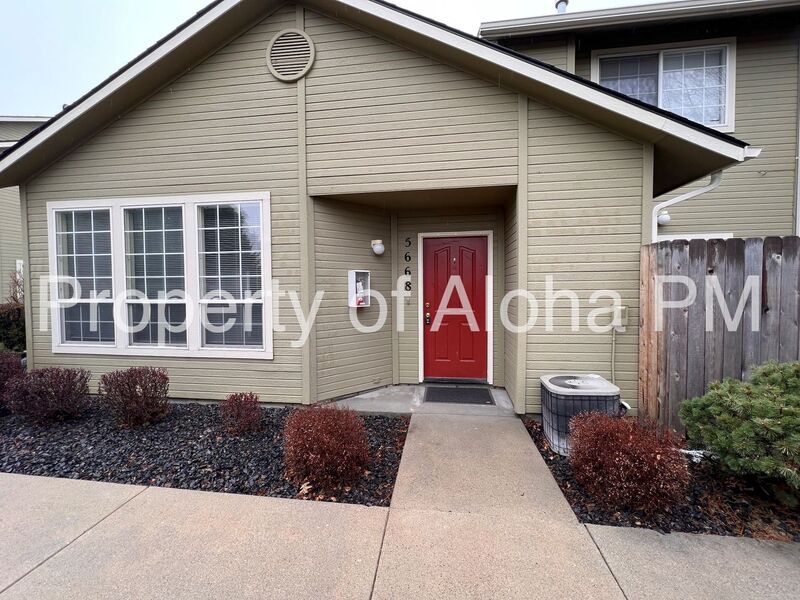 Boise House: 5668 W. Bloom St