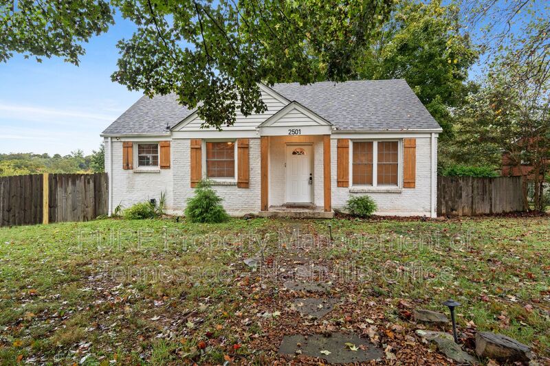 Nashville House: 2501 Carter Avenue