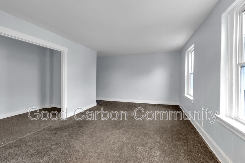 Buffalo Condo: 870 Lafayette Ave.